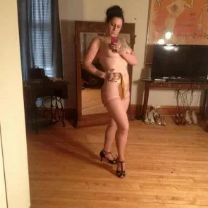 Foto selfie telanjang Danielle Colby