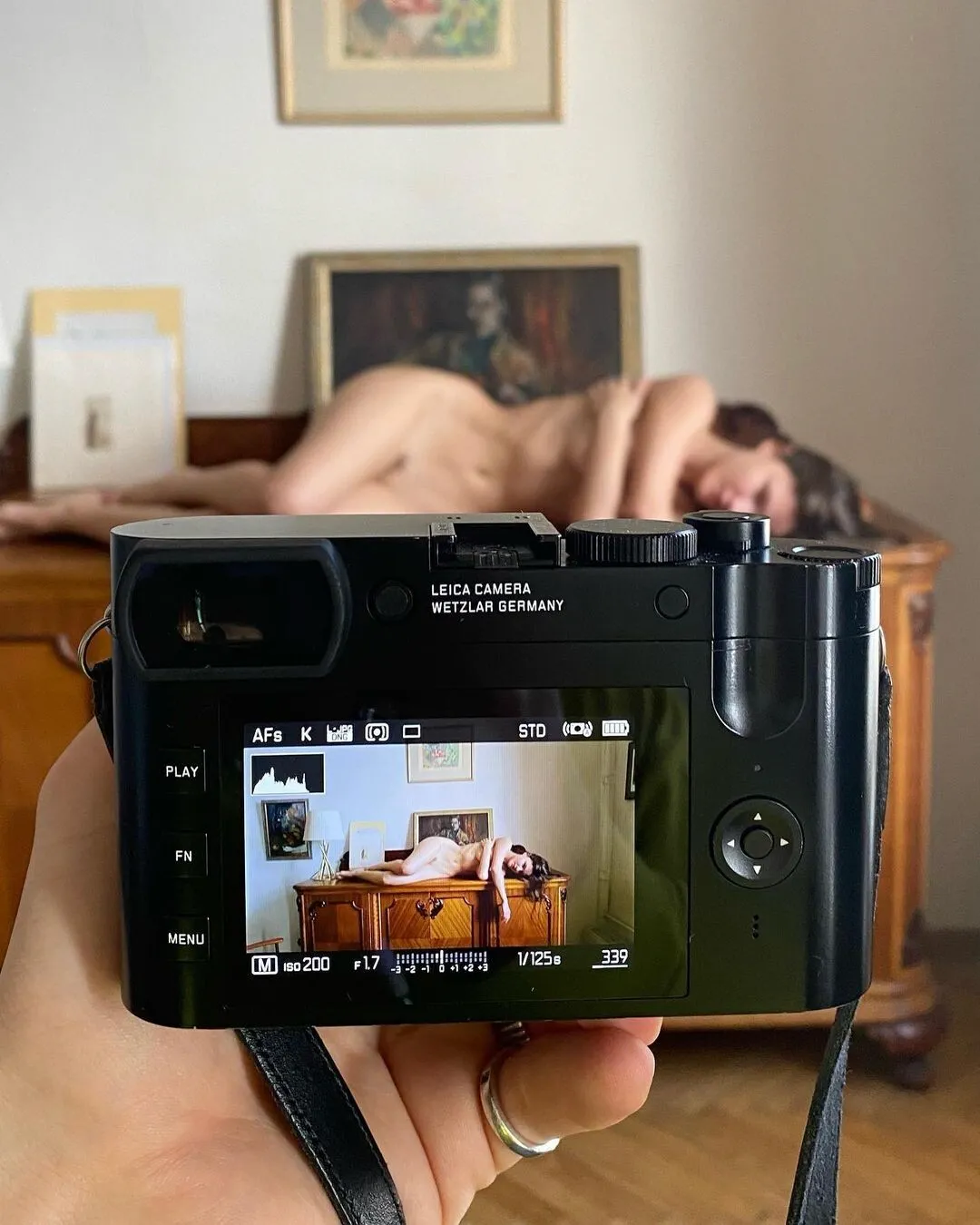 Olga Obumova BTS Nudity