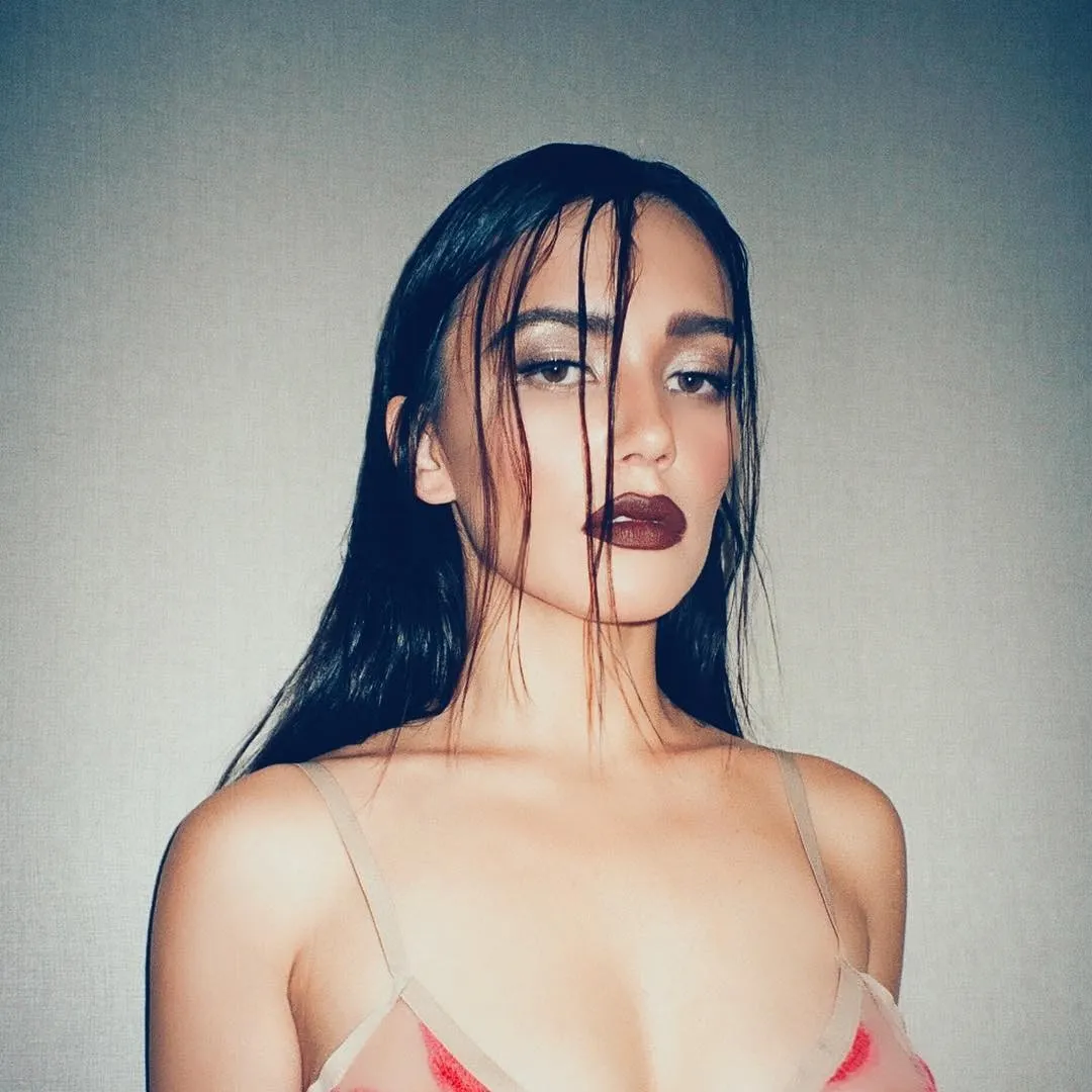 Circus E Olga Mood (22 resim)