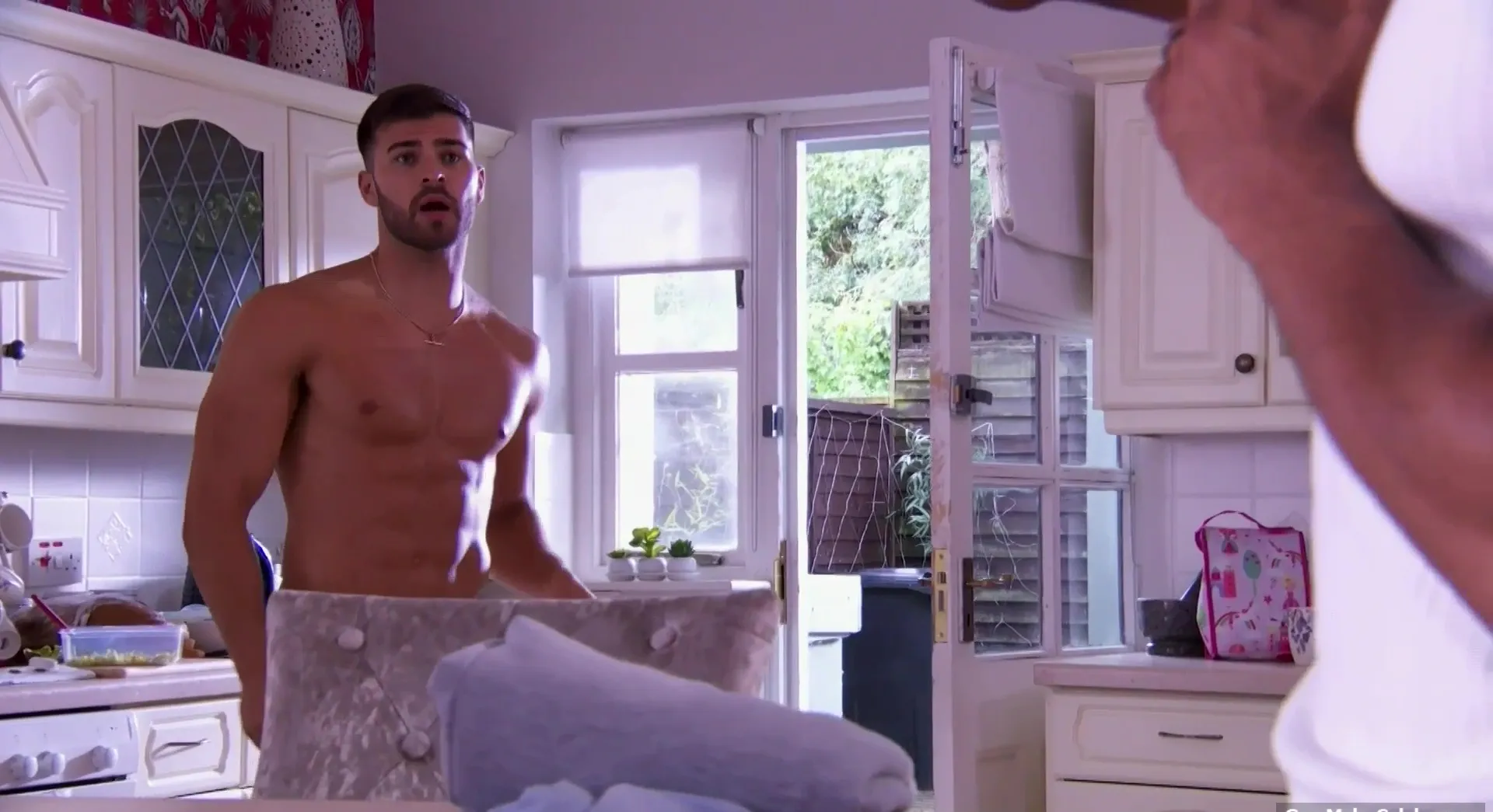 Owen Warner uncensored nude photos