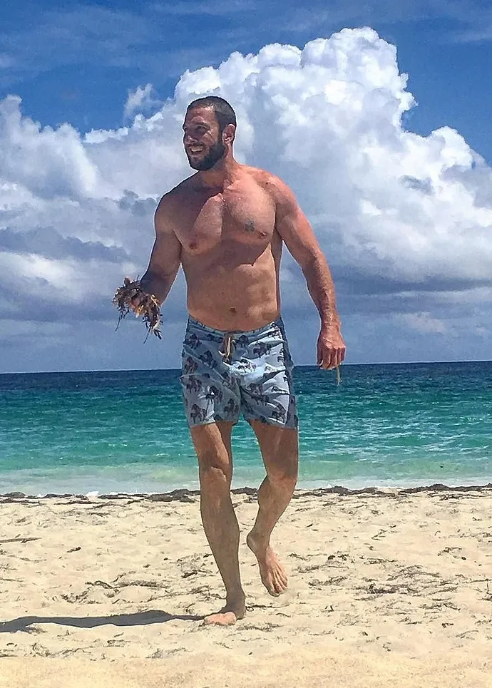 Pablo Schreiber Nude