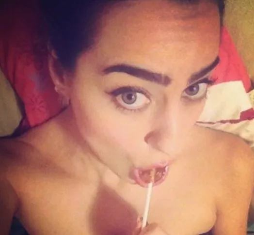 Paola-Saulino-Nude-Oral-Sex-92