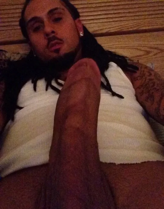 Patrick Ryan filtra nu i es dispara a la roba interior