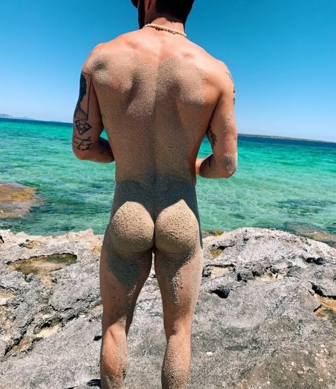 Pelayo Diaz nude