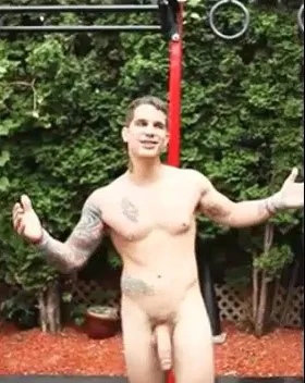 皮埃尔·惠誉（Pierre Fitch）真的拥有大公鸡