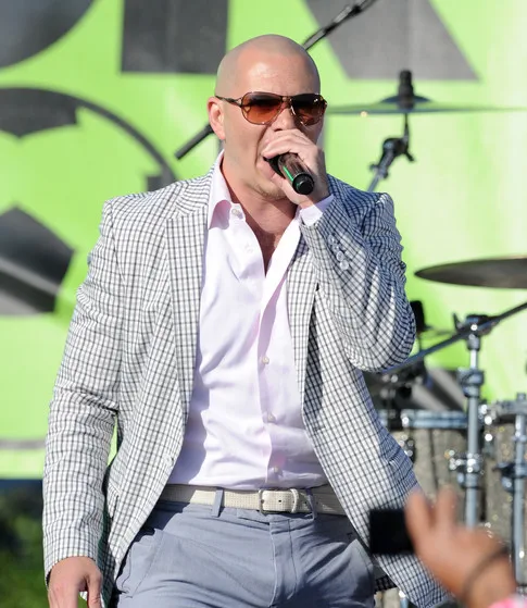 Pitbull Nude