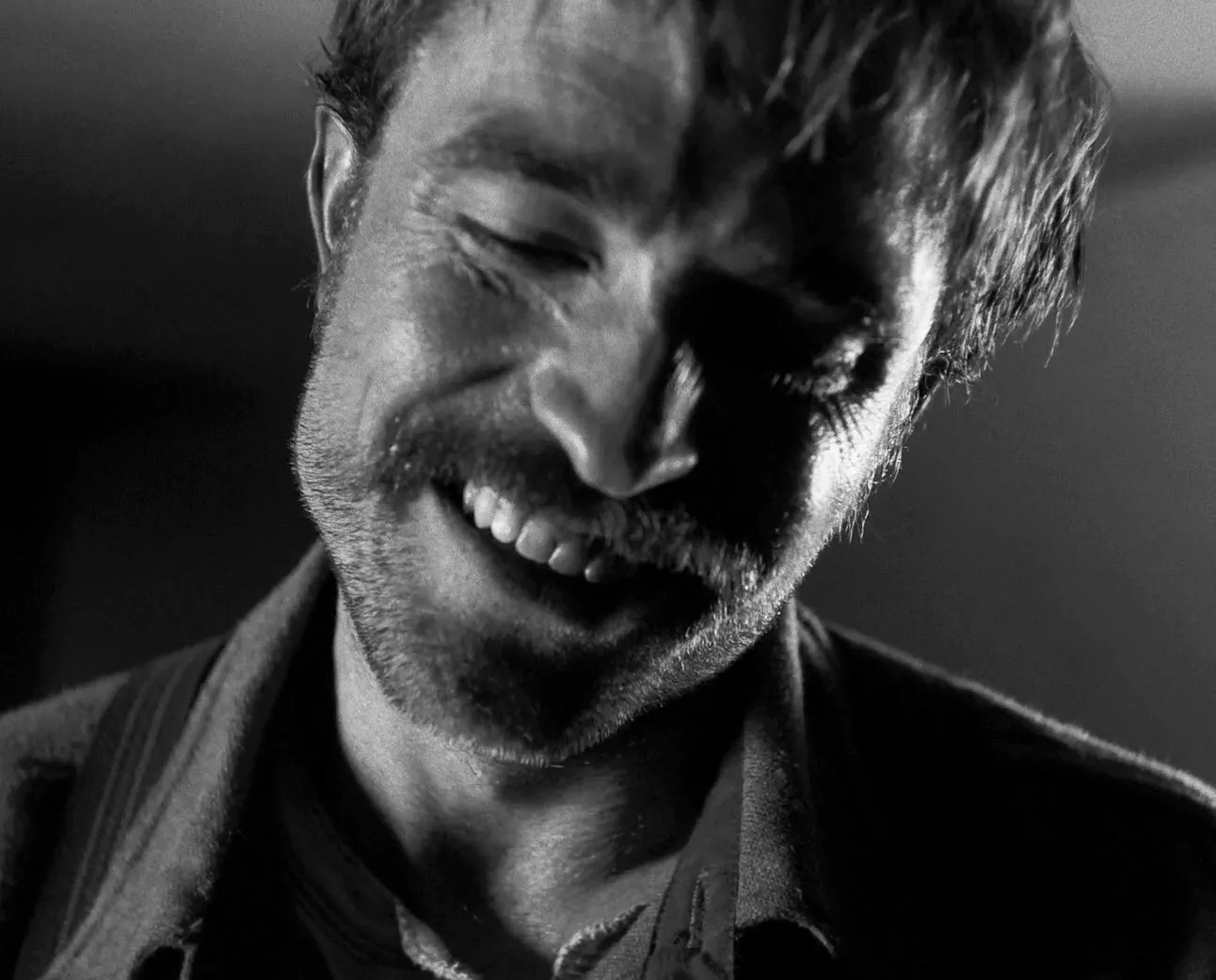 Robert Pattinson sex scenes