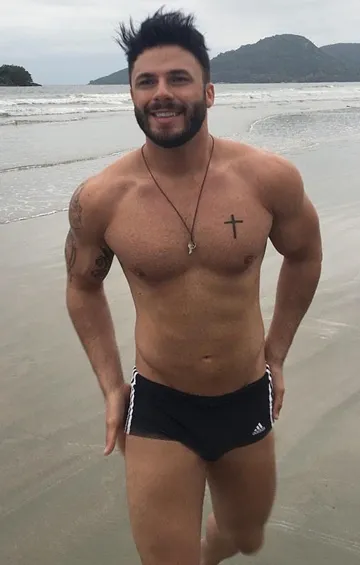 Rodrigo Marim Nude