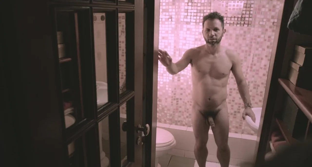 Ronaldo Serruya nude