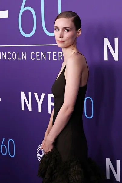 Rooney Mara Hot