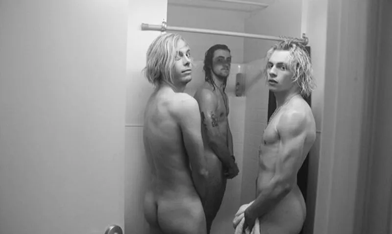 Ross Lynch Nude