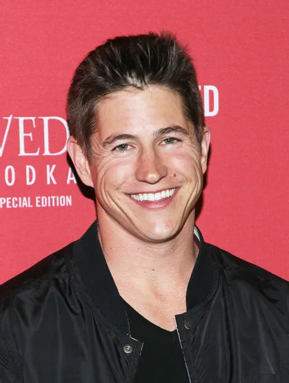 una nova photo d d de ryan passford ha filtrat un阴茎巨大