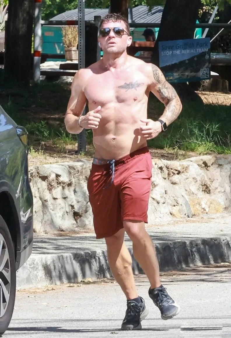 Ryan Phillippe nudity