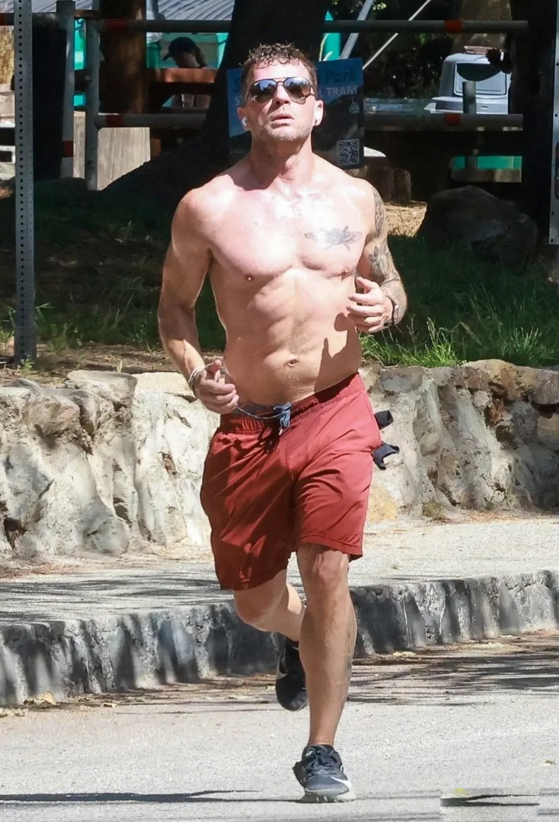 Ryan Phillippe penis