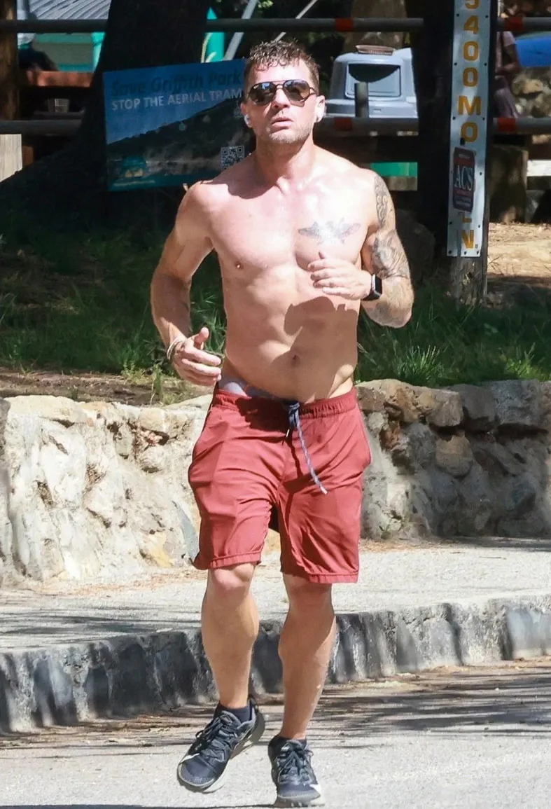 Ryan Phillippe nudes