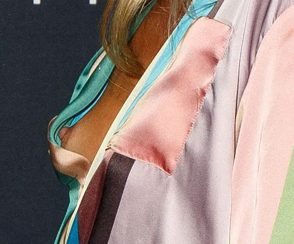 Sammy Robinson Alastonkuvia ja Naked Oops -hetkiä!