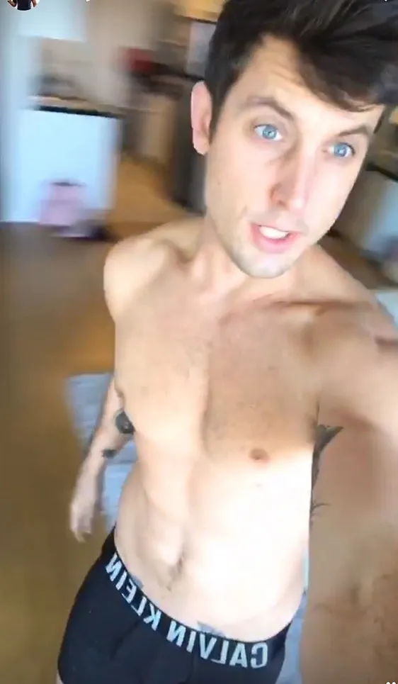 Sawyer Hartman nude