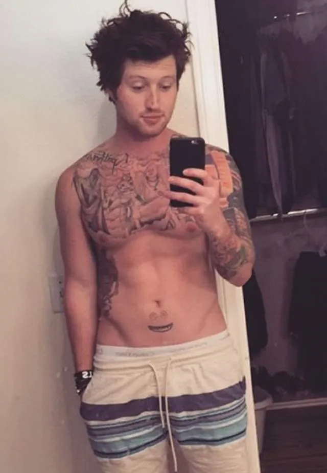 Scotty Sire Nude