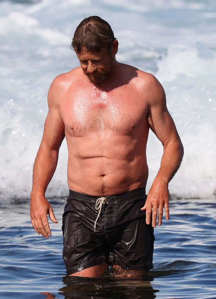 Simon Baker nudes photos