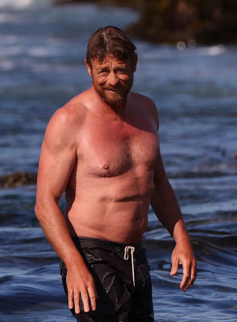 Simon Baker nude photos