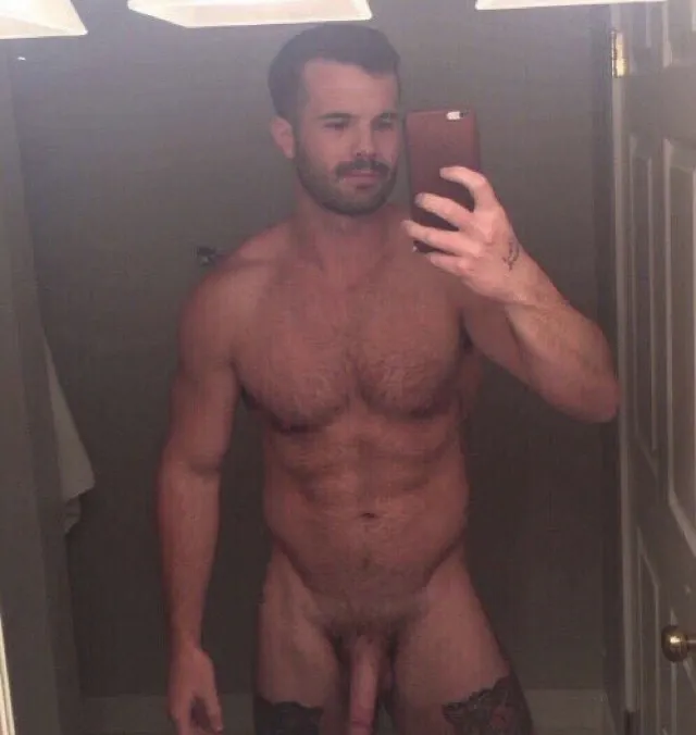 Simon Dan, fantastische spiegeleigenaar