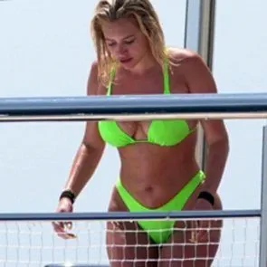 Stassie Karanikolaou Sexy Bikini Pics