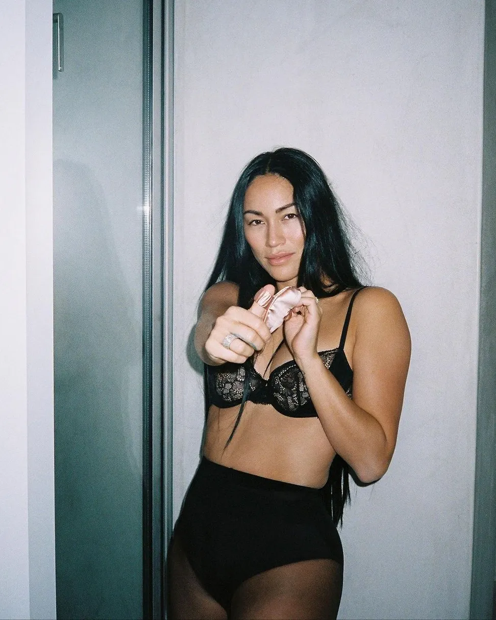 Stephanie Sheppard Hot