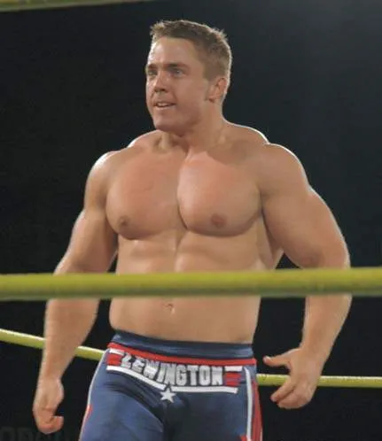 Steve Lewington Nude