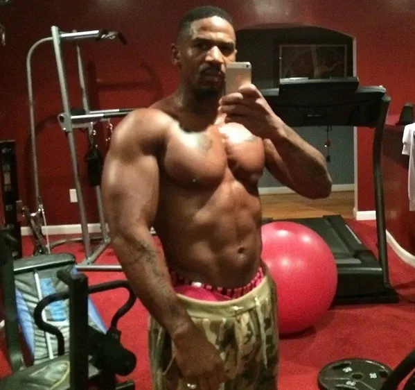 Stevie J Nude