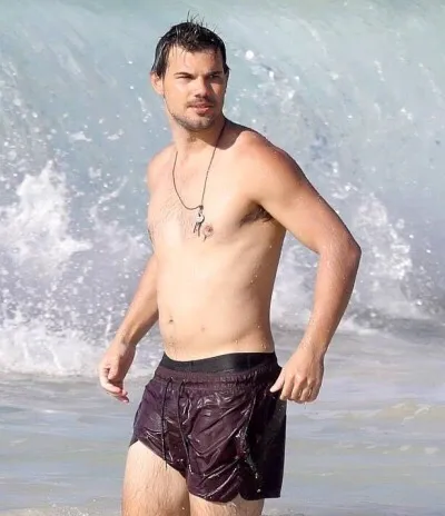 Taylor Lonner tengerparti ing nélkül