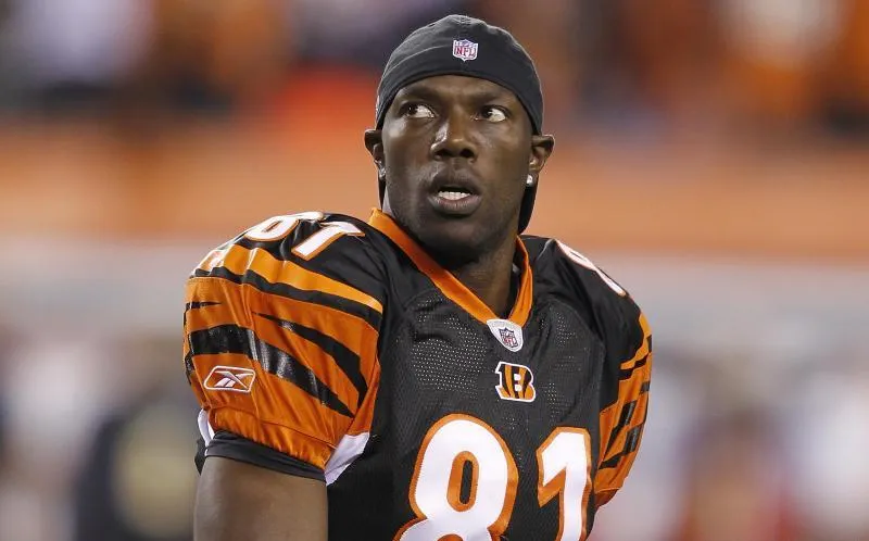 Ο Terill Forn ξεκίνησε γυμνές και συναρπαστικές φωτογραφίες