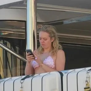 01-ティファニートランプビキニ