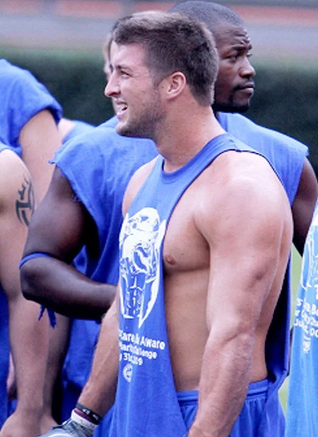 Tim Tebow Nude