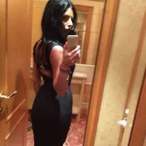 Tiziana Cantone selfie peeglis