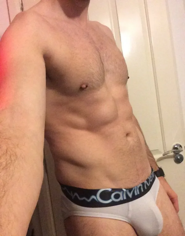 Tom Hetherington Nude