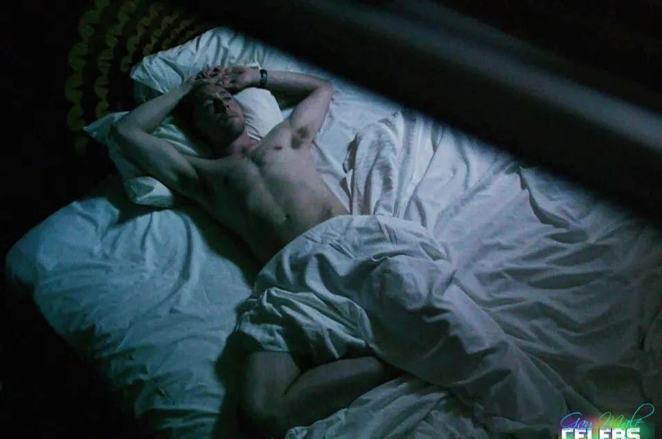 Tom Hedelson keskittyy 1-06 yön oppaaseen