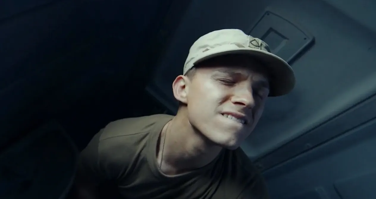 Tom Holland jerk off