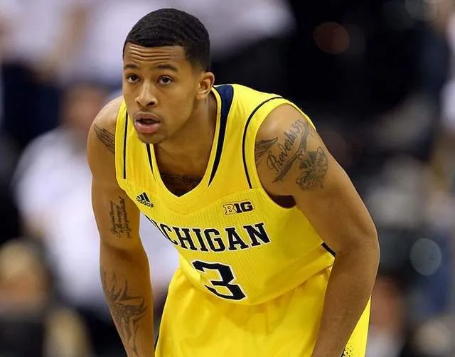 Borke Safata正在过滤一张私人照片