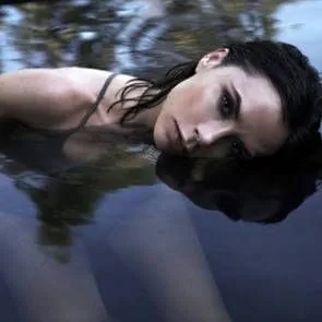 03-ויקטוריה-בקהאם-סקסי-ווג -2017