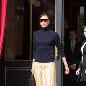 04-ビクトリア-ベッカム-乳首-セクシー