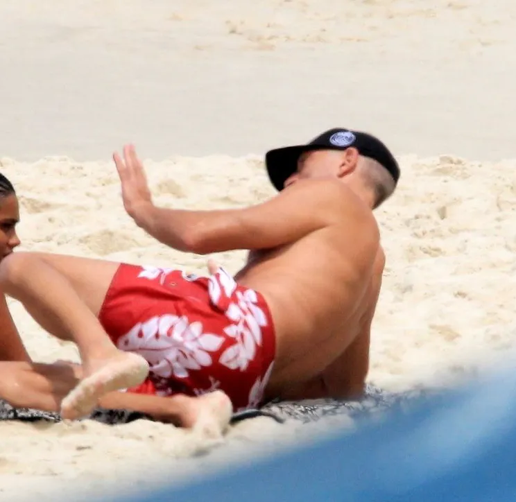 vincent cassel gay scenes