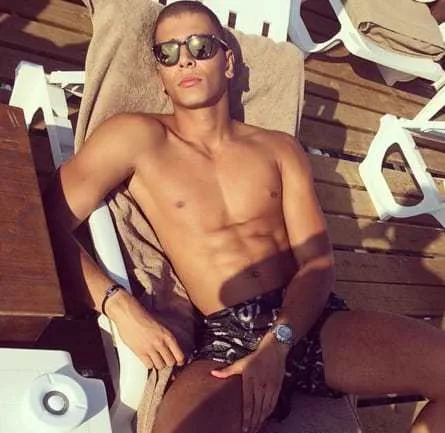 Younes Bendjima nude