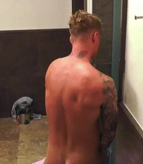 Zach George Tull nude