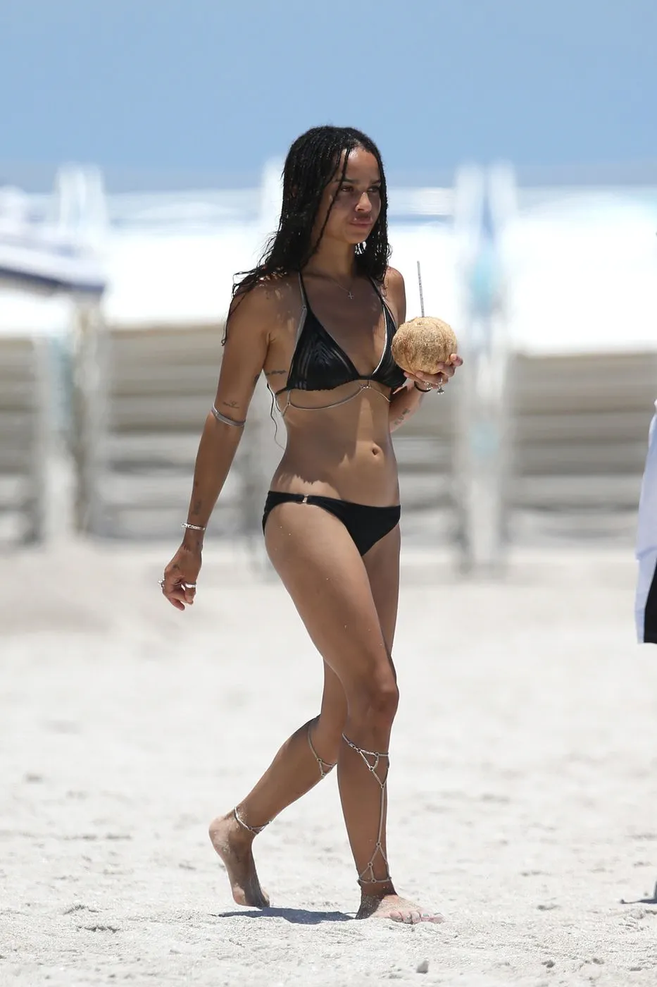 Zoe-Kravitz-in-a-Bikini-2